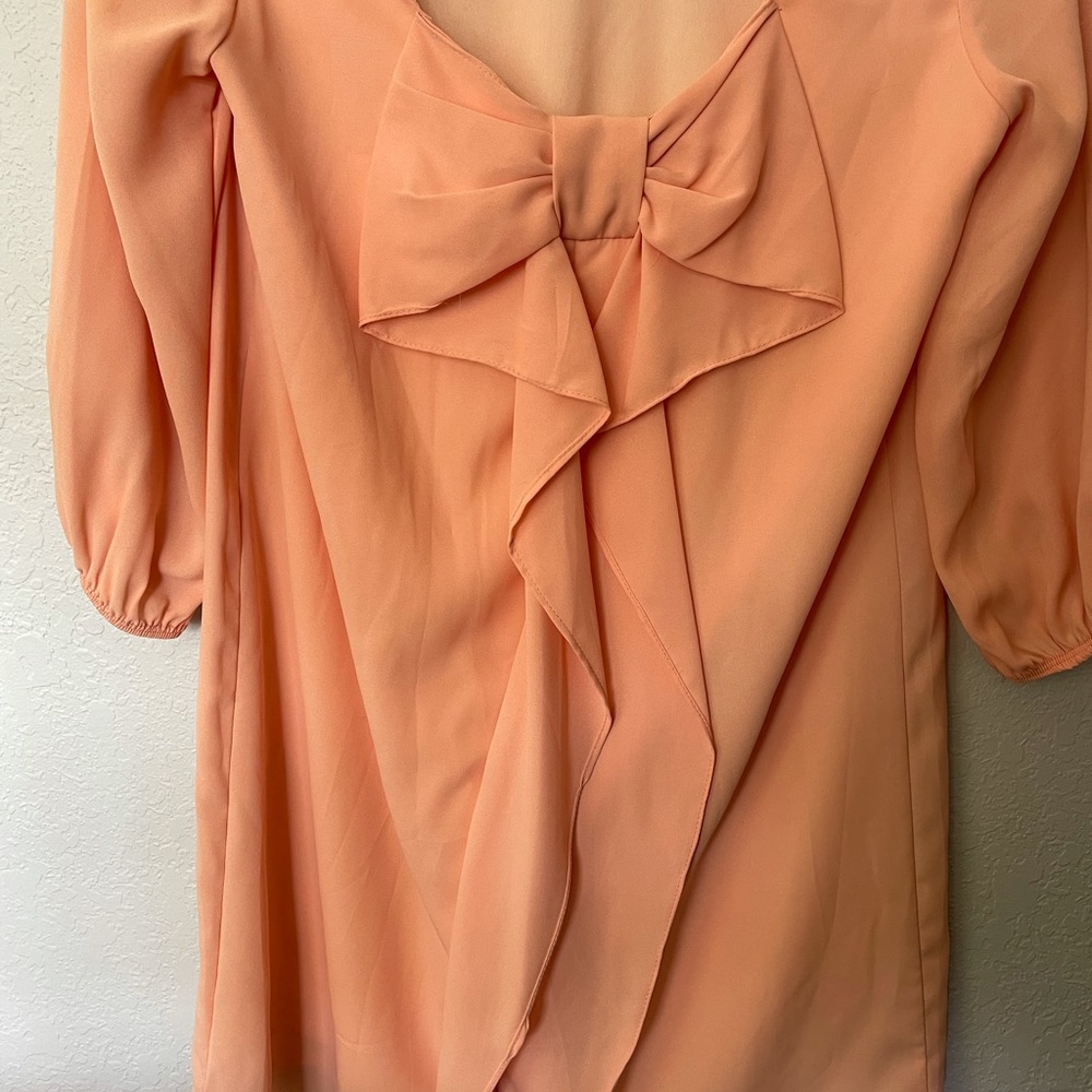 Bow DRESS - Picture 3 of 3